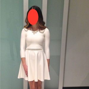 Women’s XS Guess scuba knit chain dress